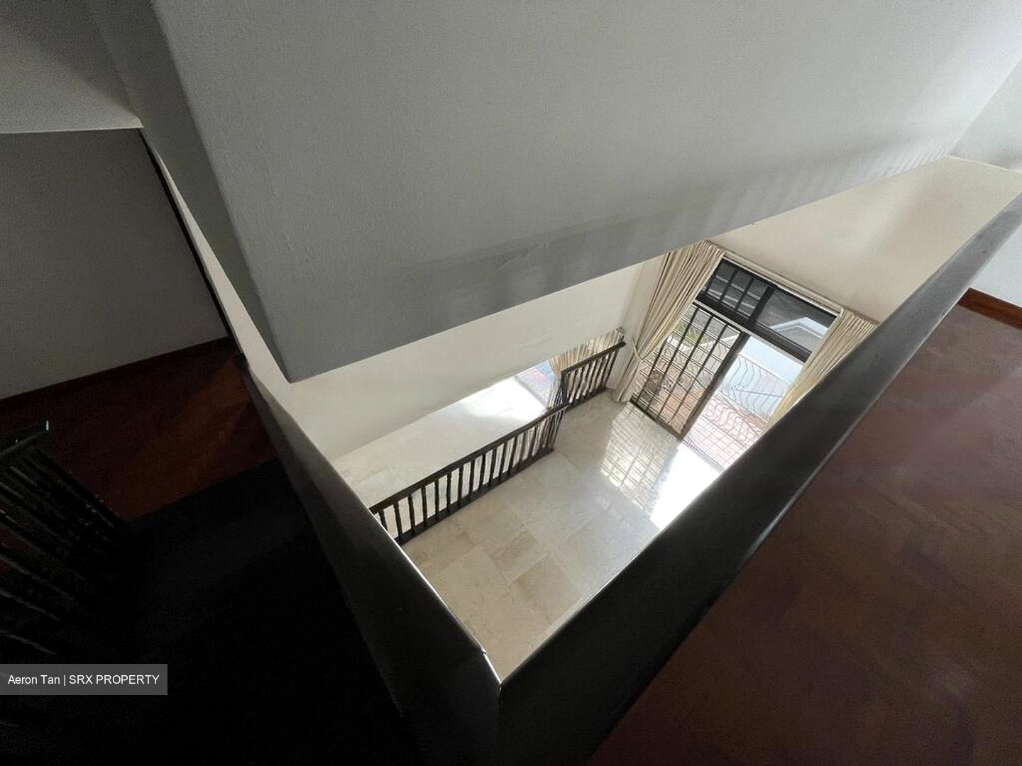 Coronation Road West (D10), Semi-Detached #579802871